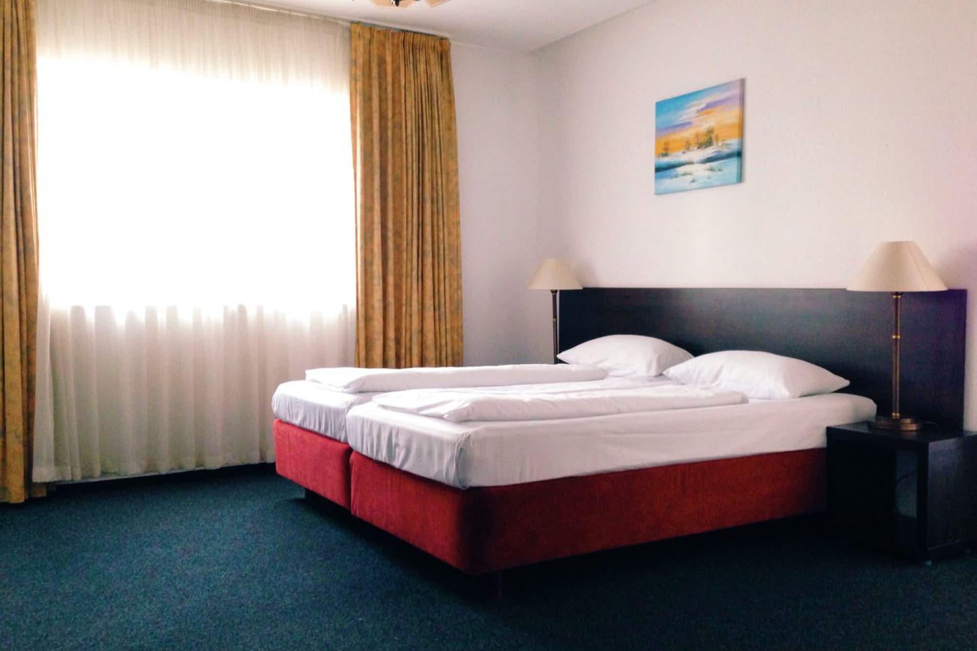 Aparthotel Vega Berlin Exterior photo